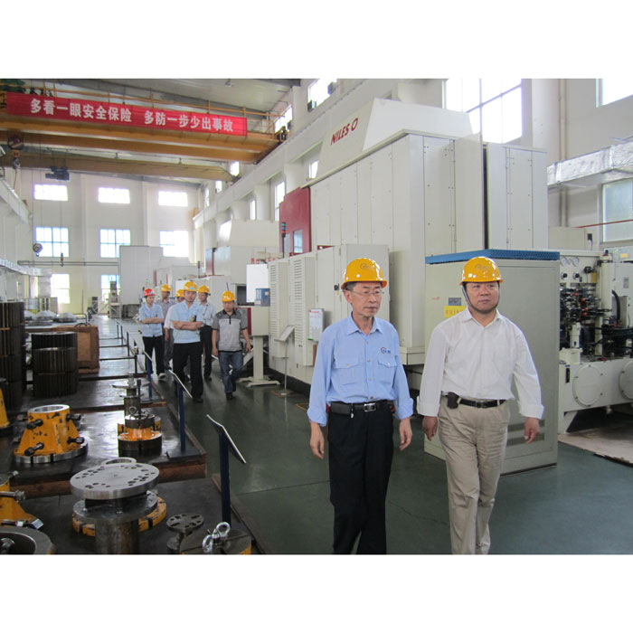 中國熱處理協會會長孫曉佟蒞臨指導